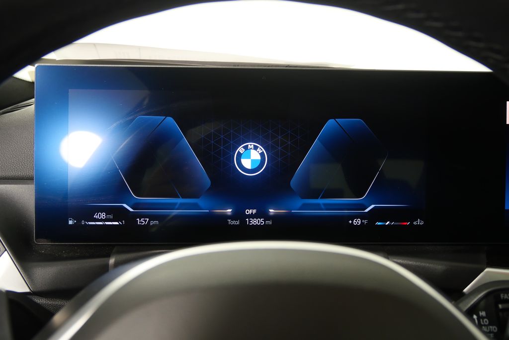Thumbnail: 2024 BMW 3 Series - 21