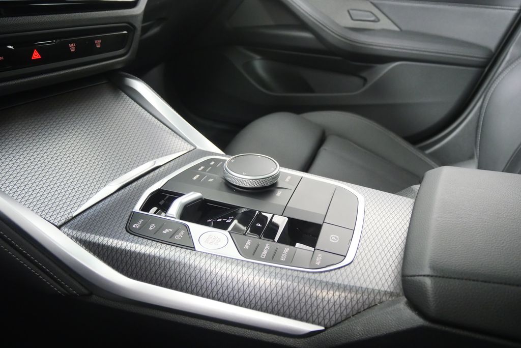 Thumbnail: 2025 BMW 4 Series - 22