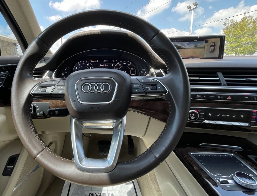 2017 Audi Q7 2.0T Premium Plus White at Autostrade