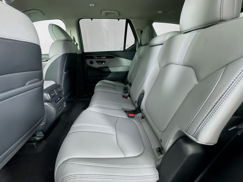 Used Car 2025 Honda Pilot  Ex-l For Sale Under $50,000 In Austin, Texas