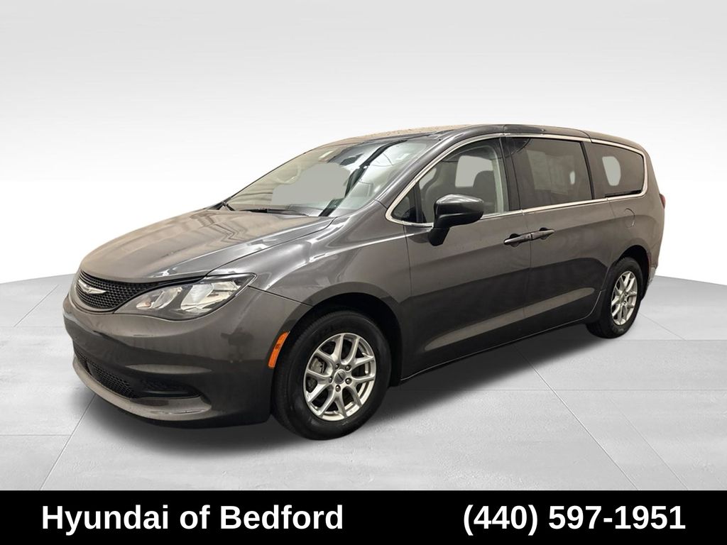 2023 Chrysler Voyager LX - Main Image