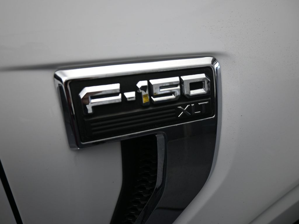 Used 2023 Oxford White Ford XLT image 51