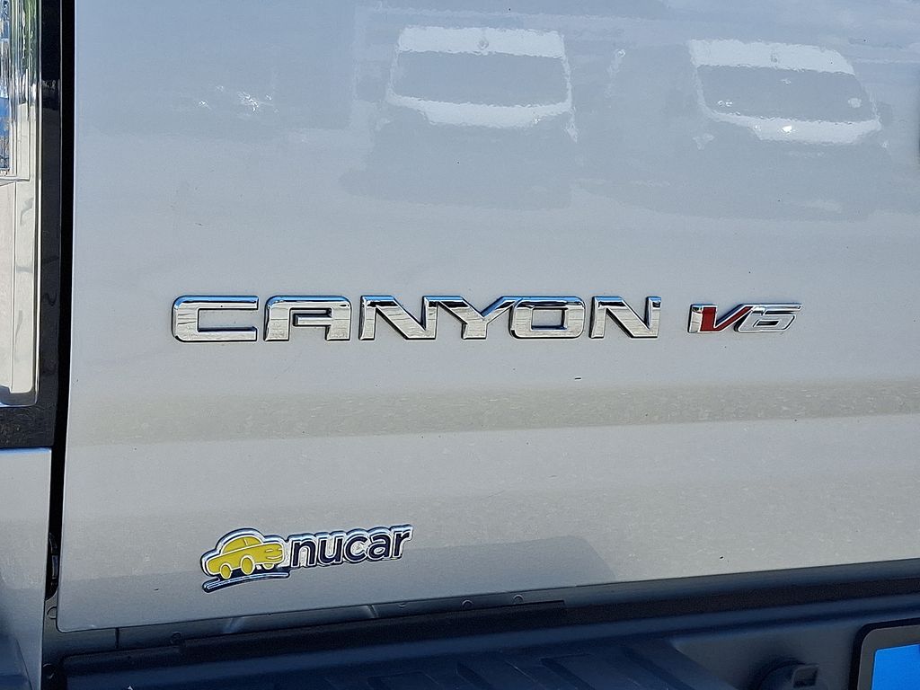 2017 GMC Canyon — photo 30