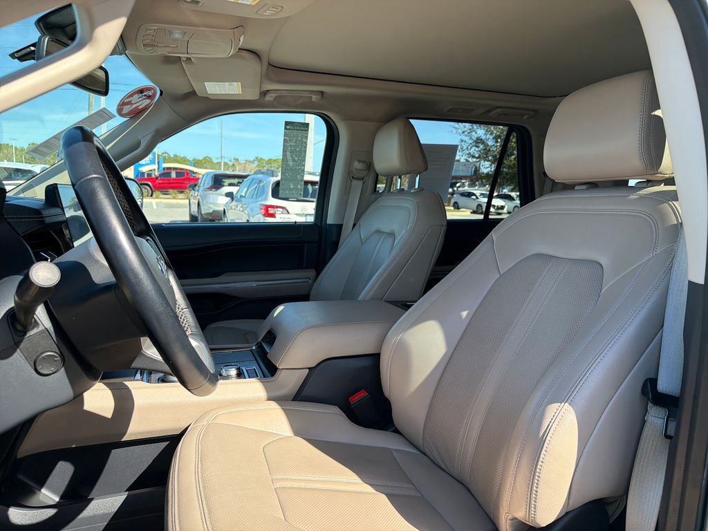 Used 2024 Ford Expedition Max Limited 4D Sport Utility