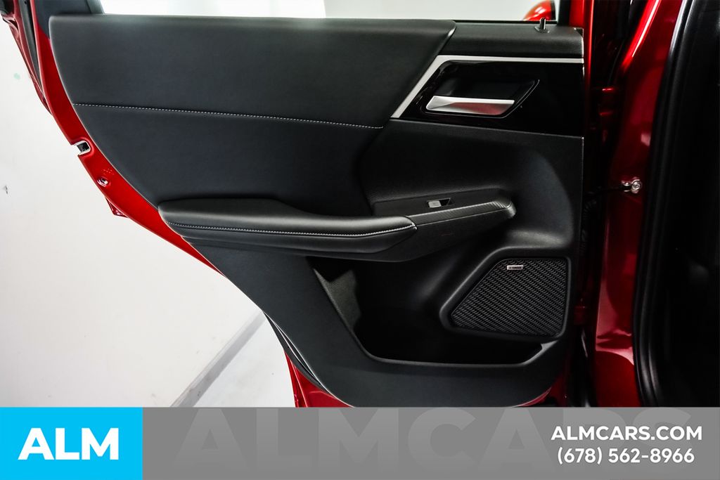 Used 2025 Red Mitsubishi SE image 51