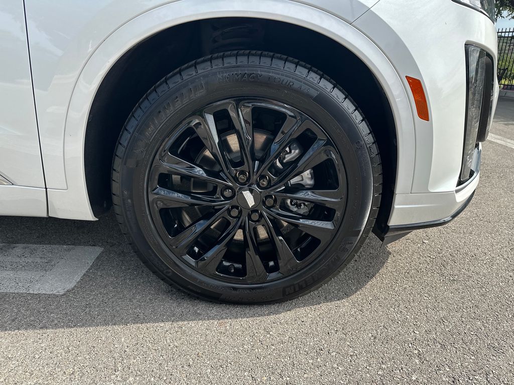 Used Car 2025 Cadillac Xt6  Luxury For Sale Under $50,000 In Austin, Texas