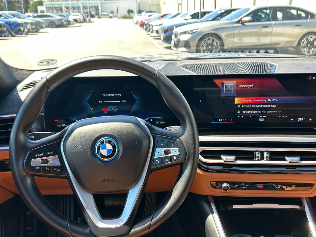 Thumbnail: 2023 BMW i4 - 17