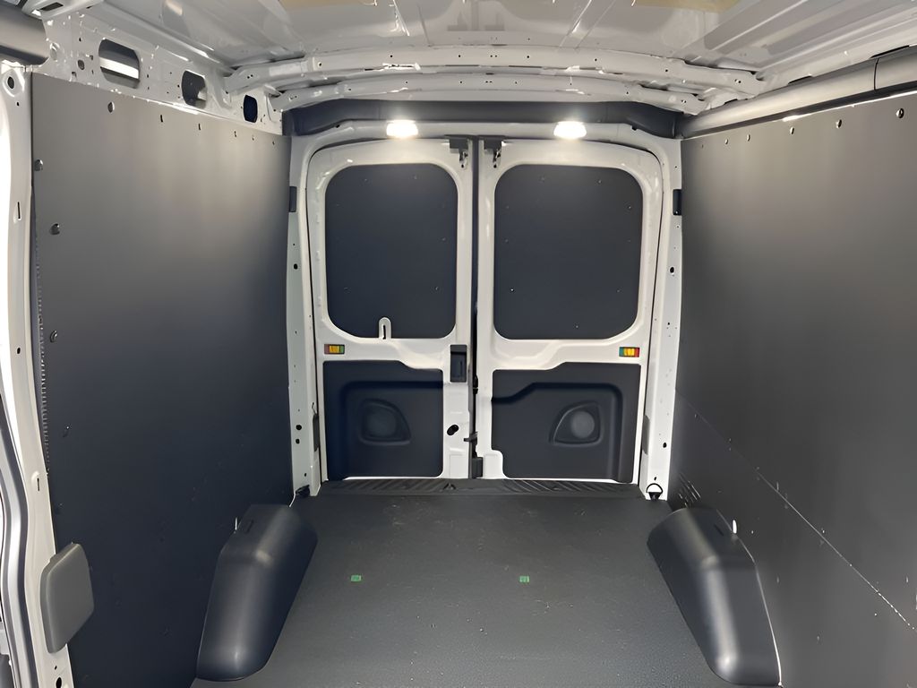 2026 Ford Transit-250