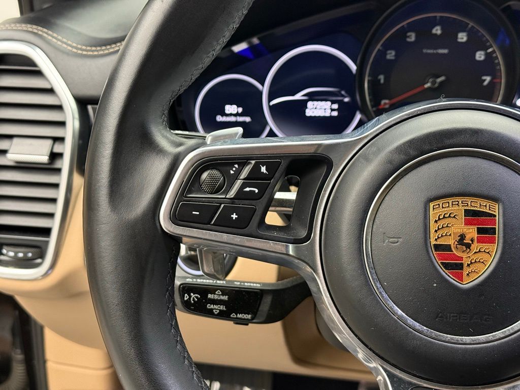 2019 Porsche Cayenne S 13