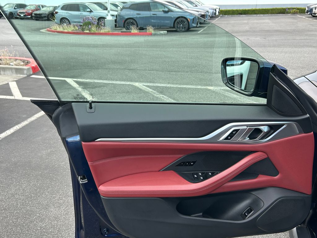 Thumbnail: 2023 BMW i4 - 11