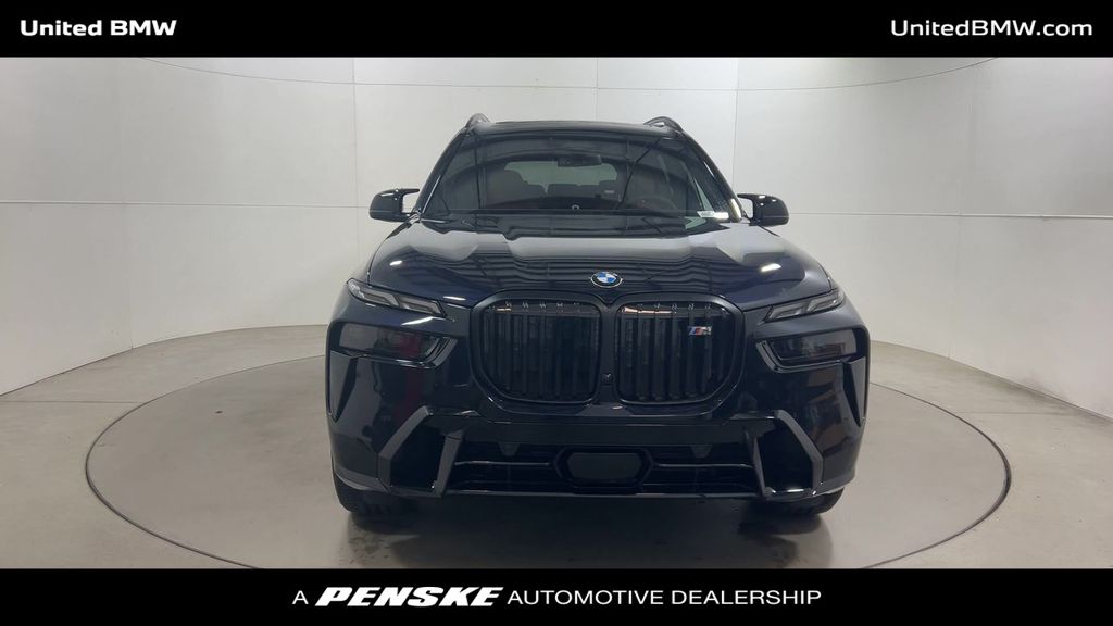 2026 BMW X7 M60i 3