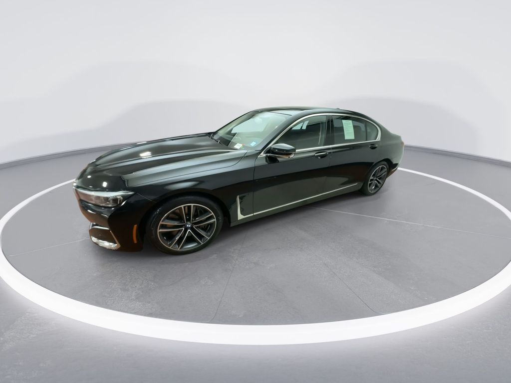 2022 BMW 7 Series 750i xDrive 4