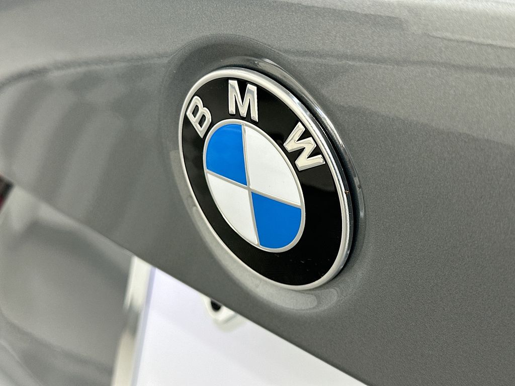 Thumbnail: 2026 BMW 3 Series - 22