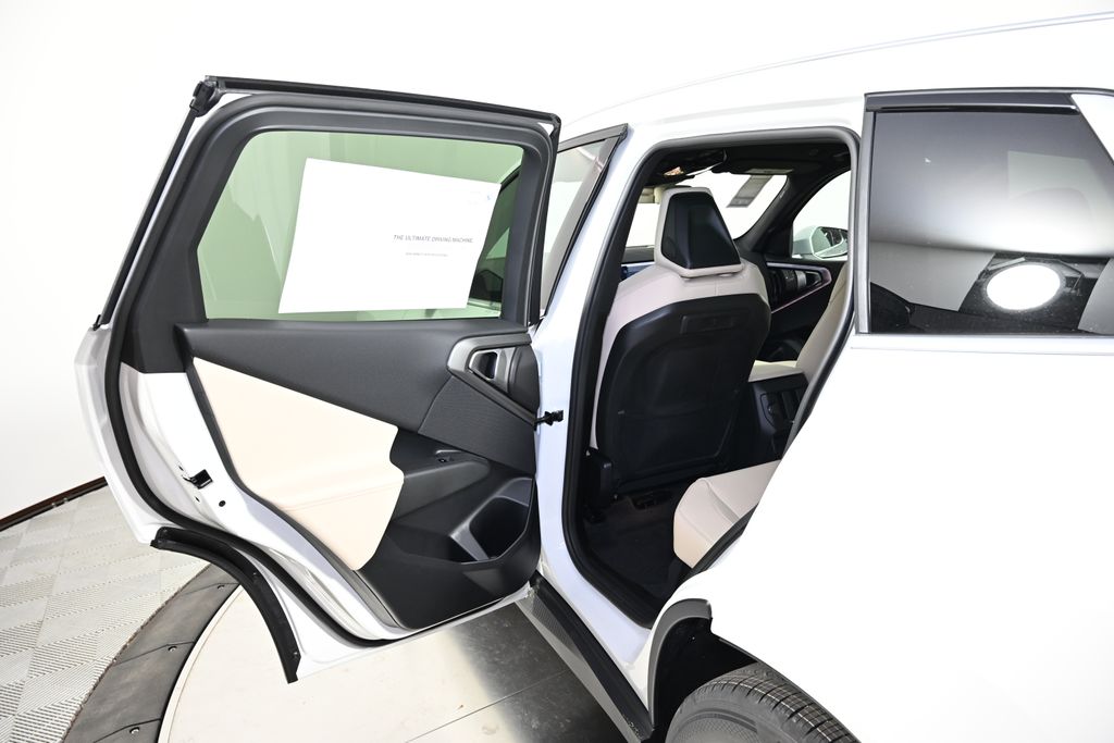 Thumbnail: 2026 BMW X3 - 23