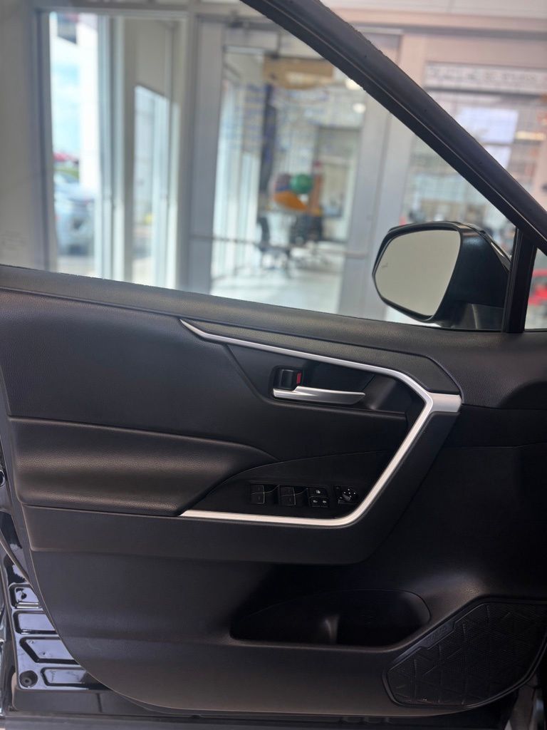 Used 2025 Toyota RAV4 SUV