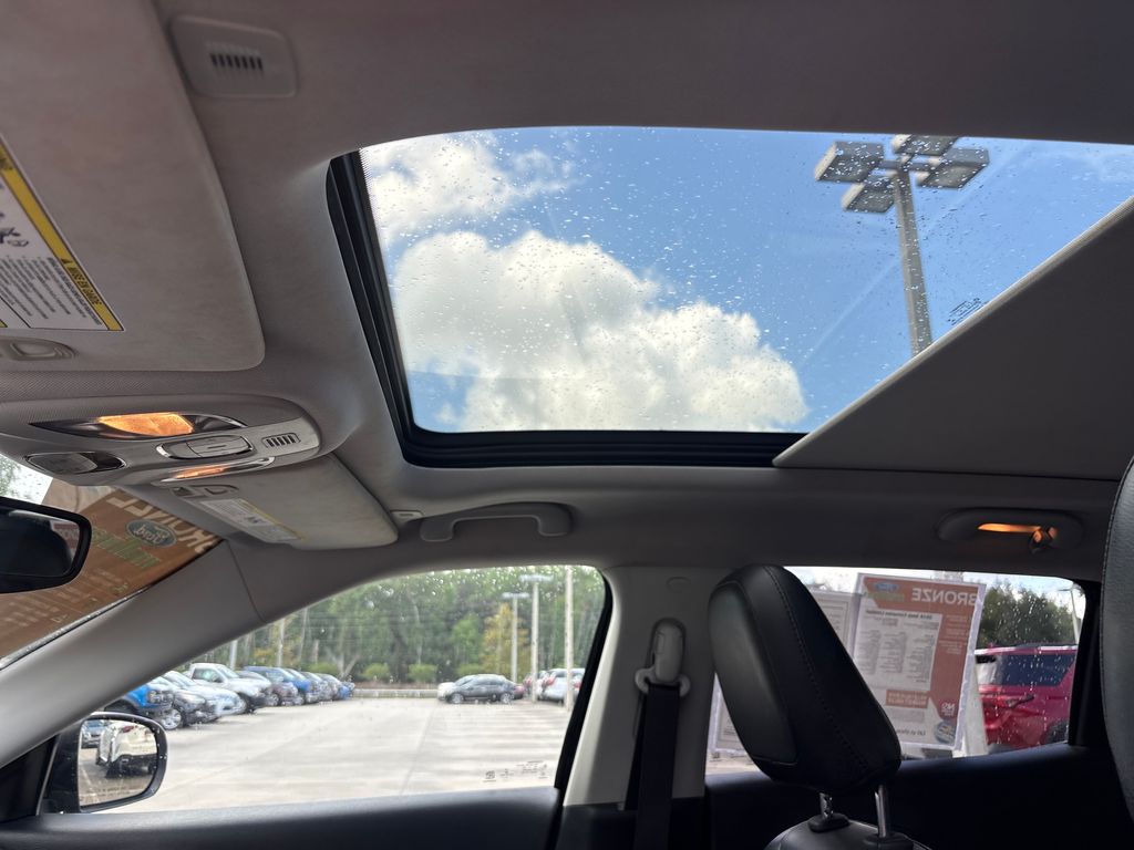 Used 2018 Black Jeep Limited image 11