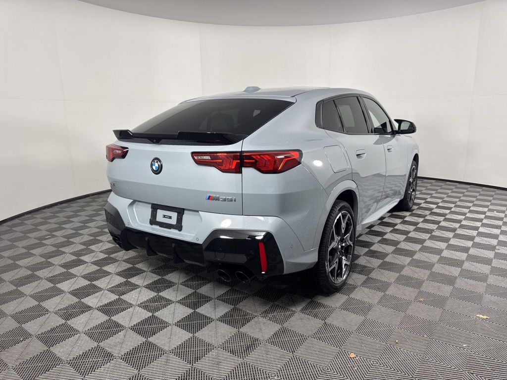 Thumbnail: 2025 BMW X2 - 5