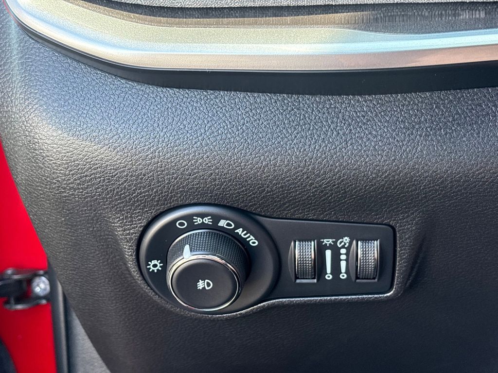 Used Car 2024 Jeep Compass  Latitude Lux For Sale Under $25,000 In Austin, Texas