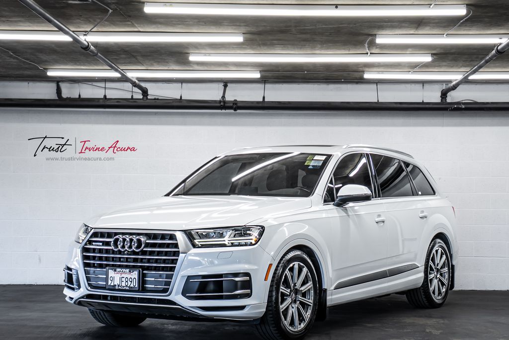 2019 Audi Q7 55 Premium Plus
