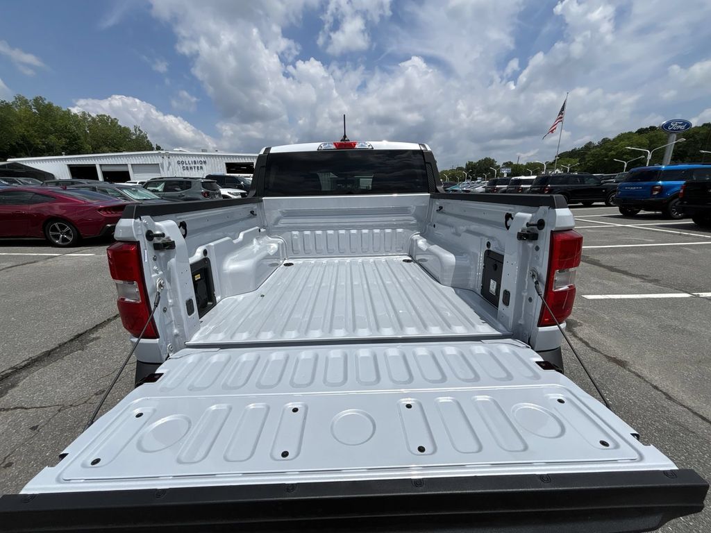 New 2026 Space White Metallic Ford XLT image 21