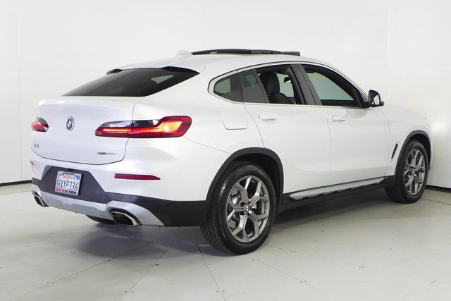 2022 BMW X4 xDrive30i 7