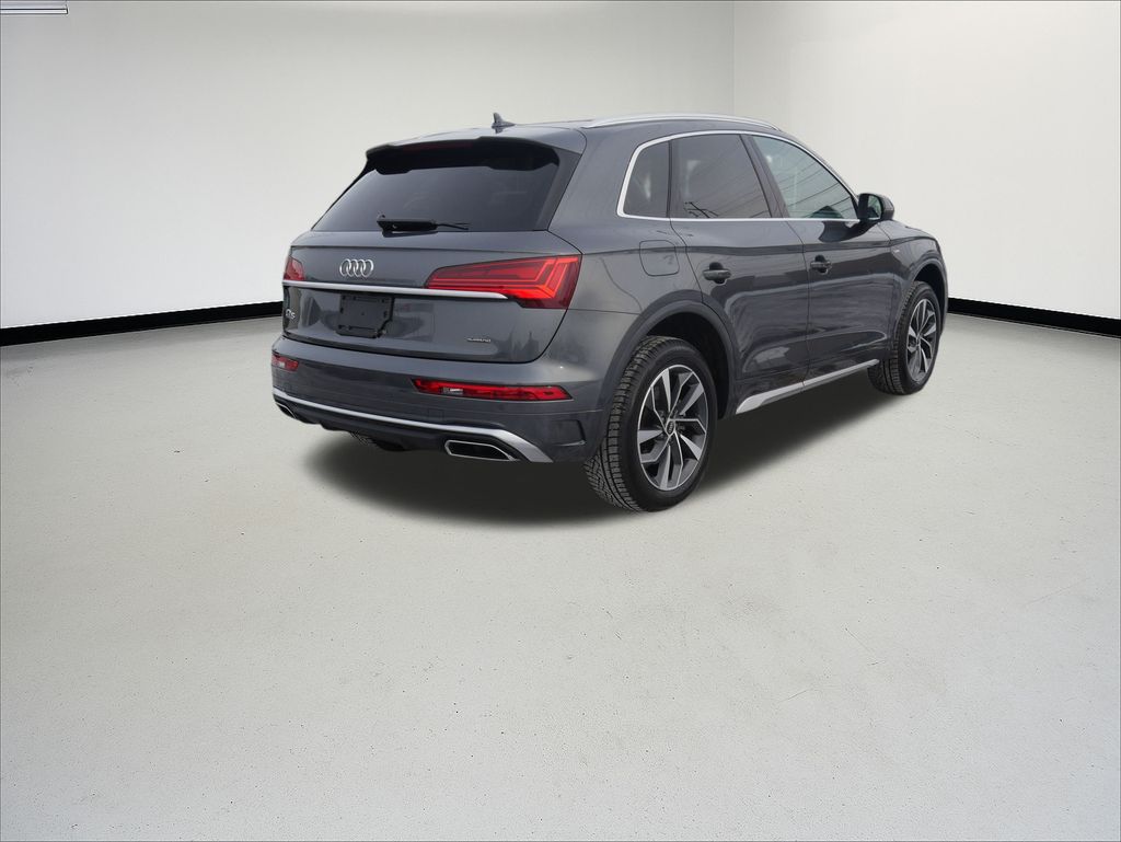 Thumbnail: 2023 Audi Q5 - 5