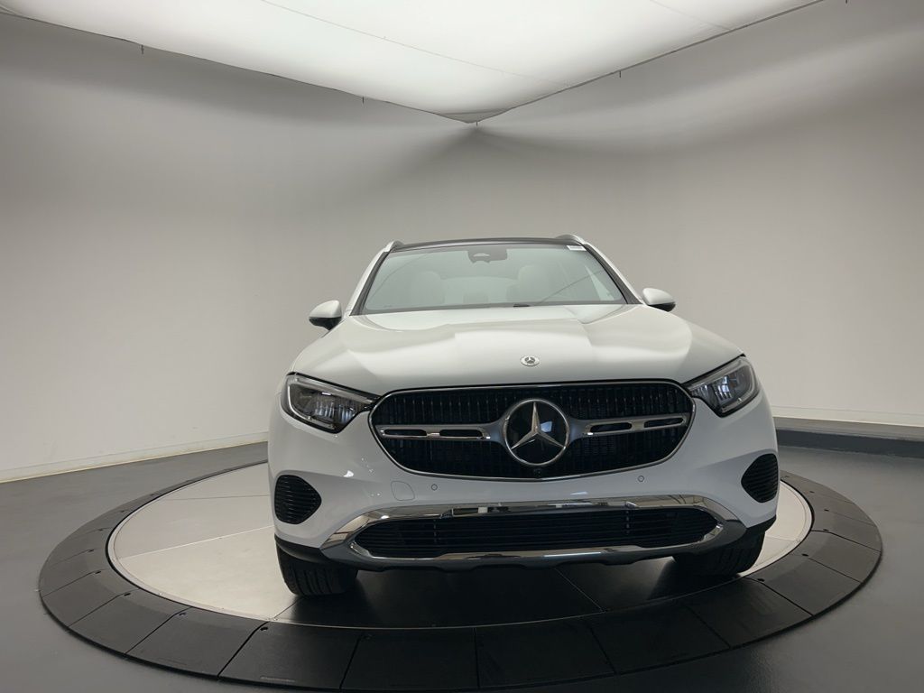 Thumbnail: 2026 Mercedes-Benz GLC - 2
