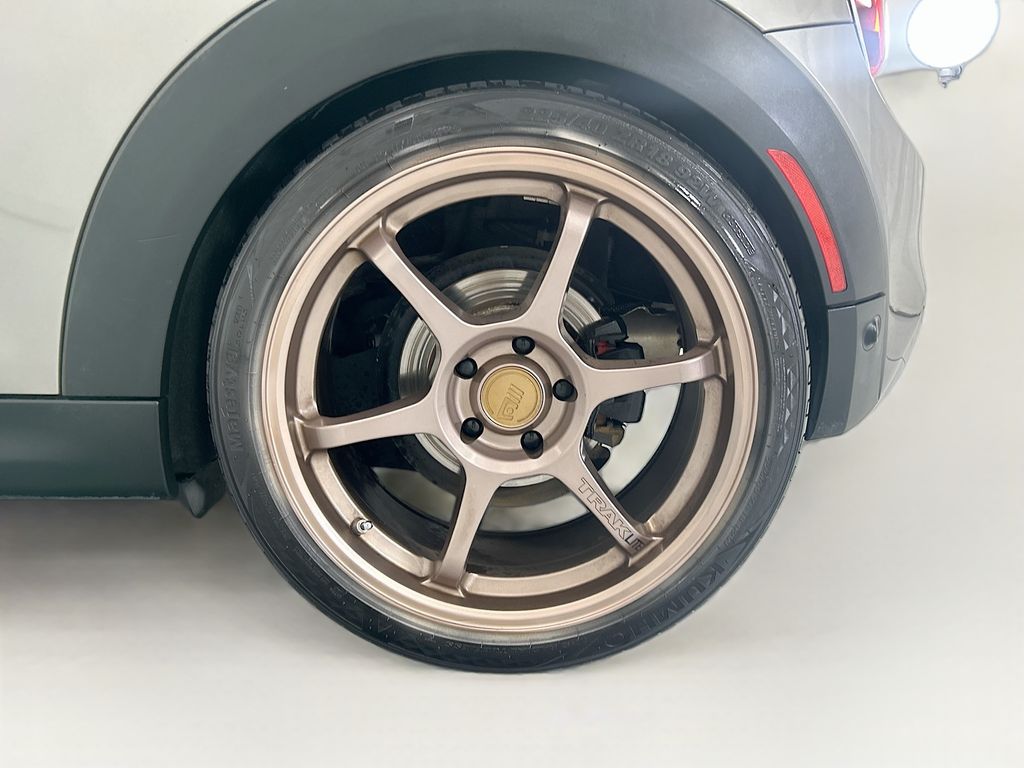 Thumbnail: 2019 MINI Cooper - 27