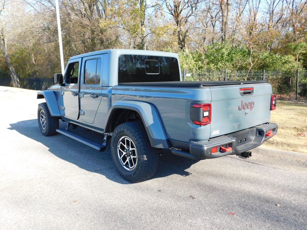 Thumbnail: 2025 Jeep Gladiator - 3