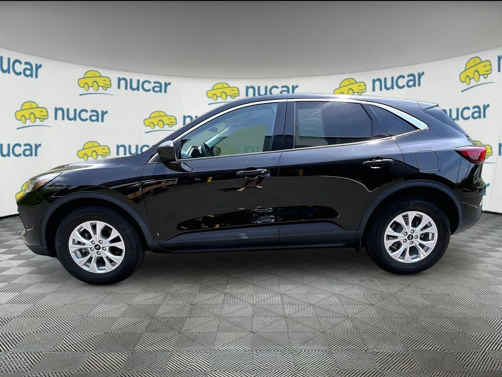 2023 Ford Escape — photo 4