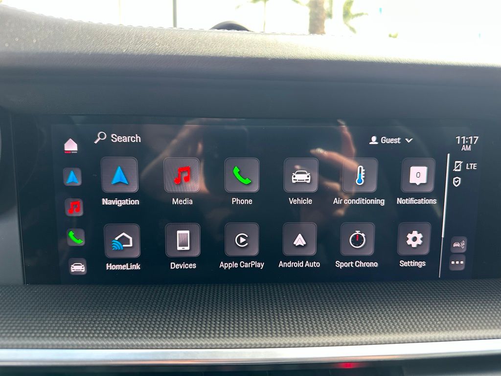 Thumbnail: 2024 Porsche 911 - 31