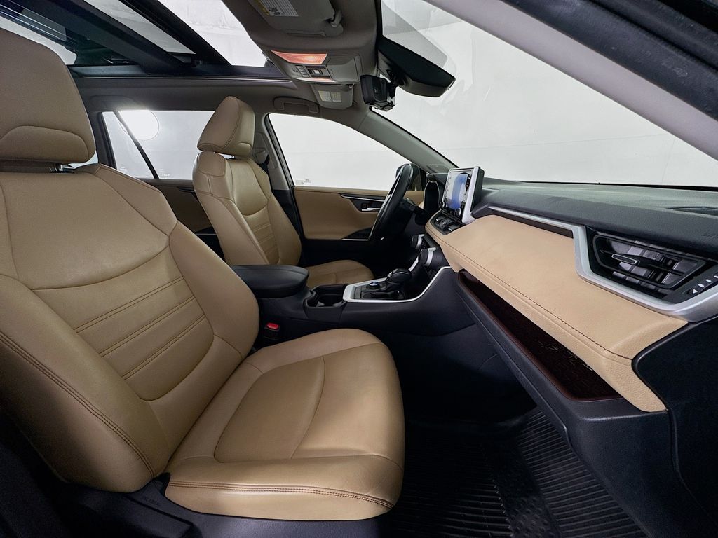 Used Car 2019 Toyota Rav4  Limited For Sale Under $25,000 In Austin, Texas