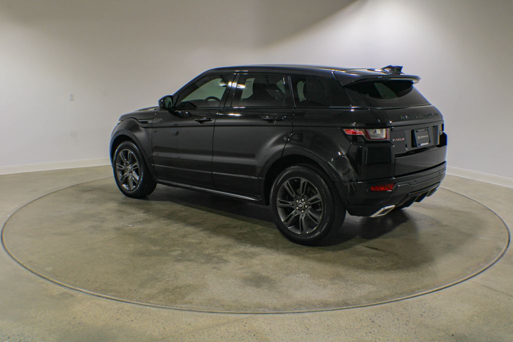 Used 2019  Land Rover Landmark Edition image 3