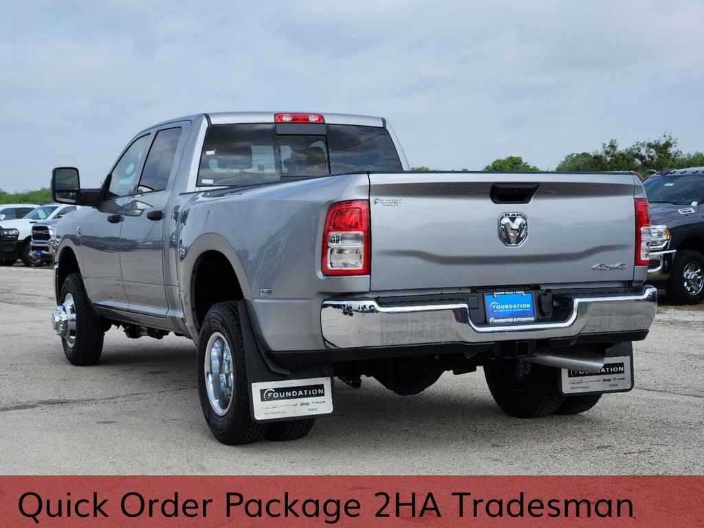 2024 Ram 3500 Tradesman 3