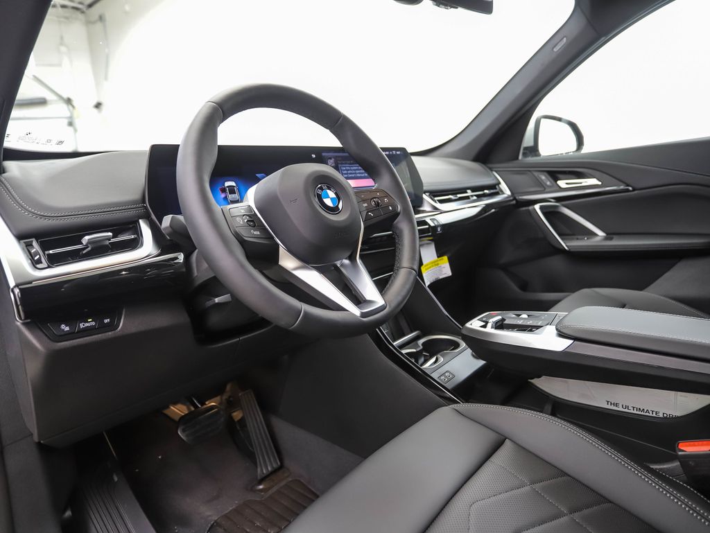 Thumbnail: 2026 BMW X1 - 10