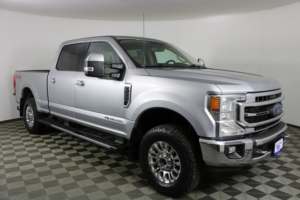 2022 Ford F-250 Super Duty Lariat Crew Cab 4WD