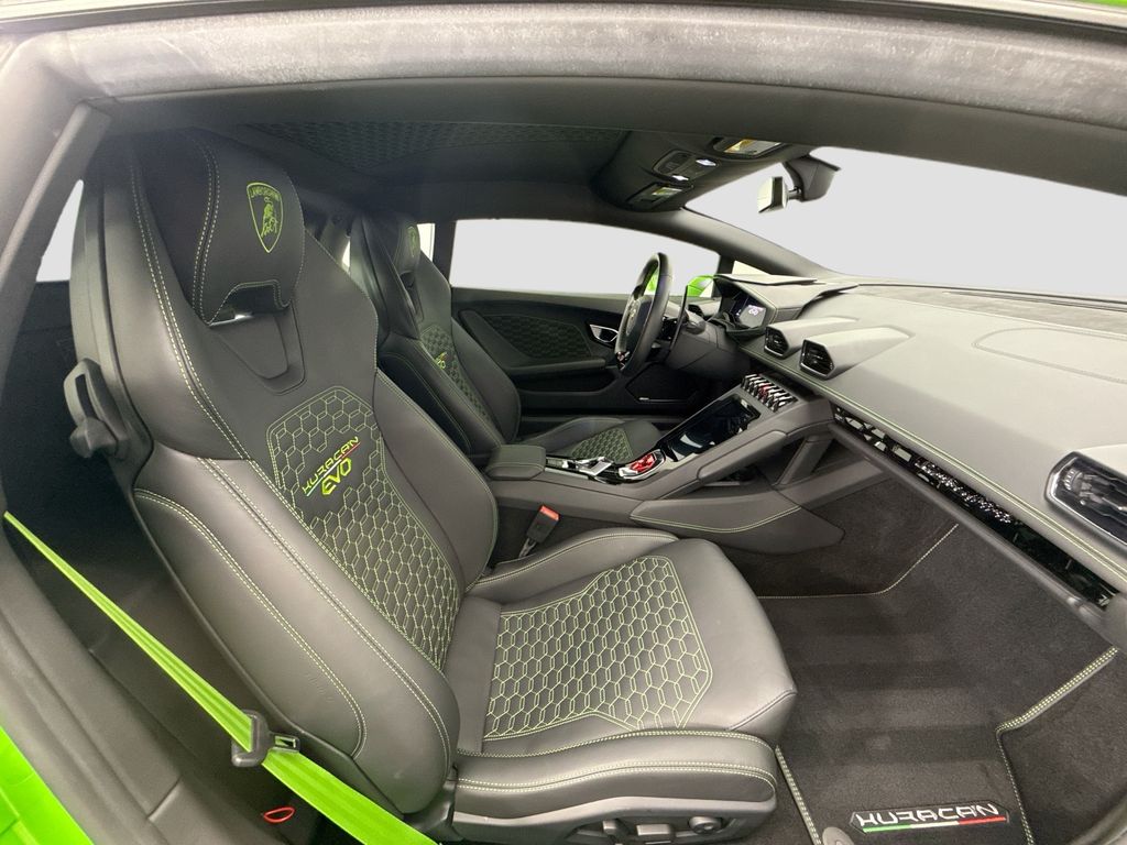 Thumbnail: 2021 Lamborghini Huracan - 19