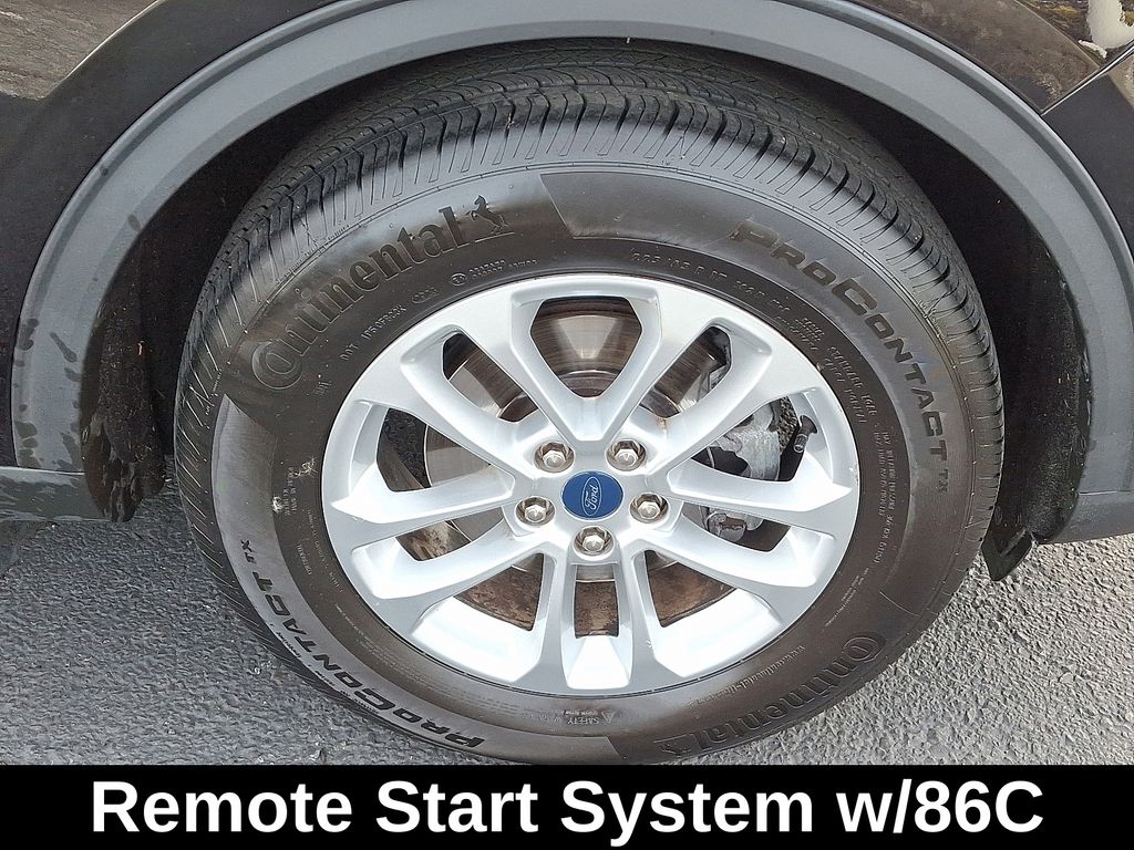 Thumbnail: 2022 Ford Escape - 9