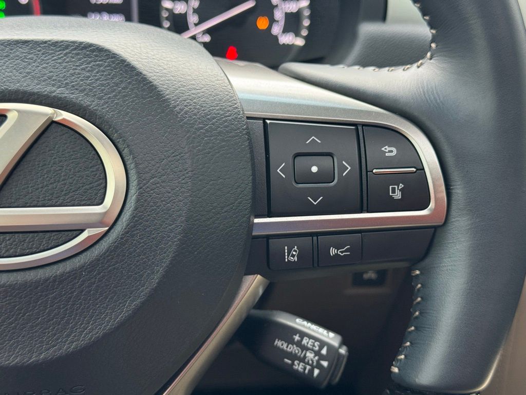 2023 Lexus GX 460 33