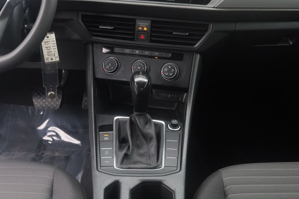 Used 2023 Volkswagen Jetta Sedan