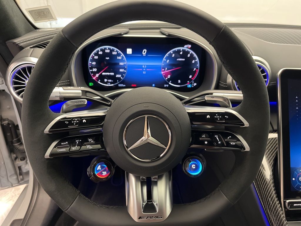 Thumbnail: 2025 Mercedes-Benz AMG GT - 12