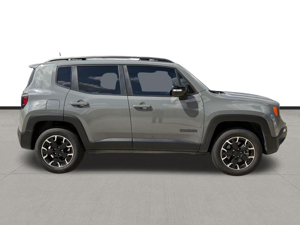 2023 Jeep Renegade Latitude Gray at Texan Dodge Chrysler Jeep Ram