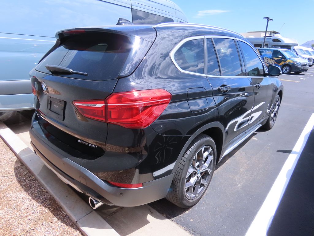 Thumbnail: 2020 BMW X1 - 3