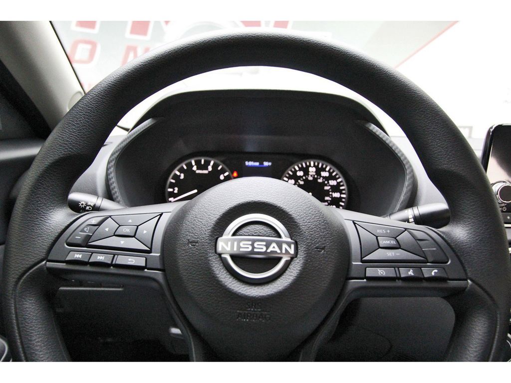 2025 Nissan Sentra S - 10