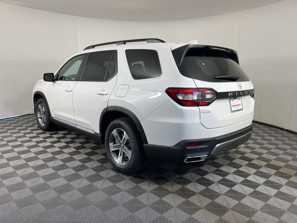 Thumbnail: 2026 Honda Pilot - 3