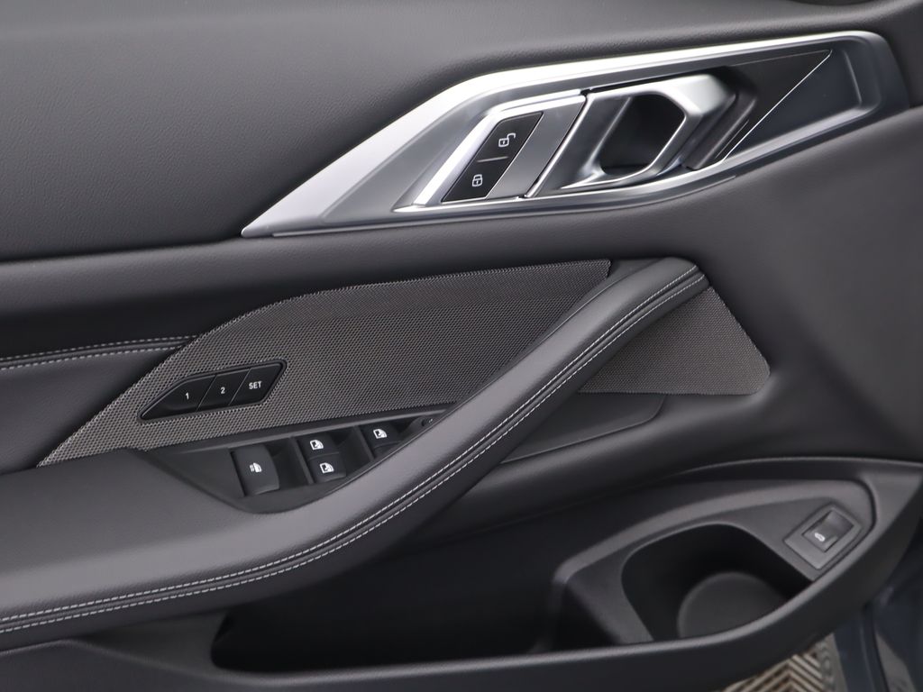 Thumbnail: 2026 BMW 4 Series - 31