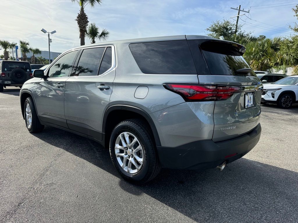 2023 Chevrolet Traverse LS 6