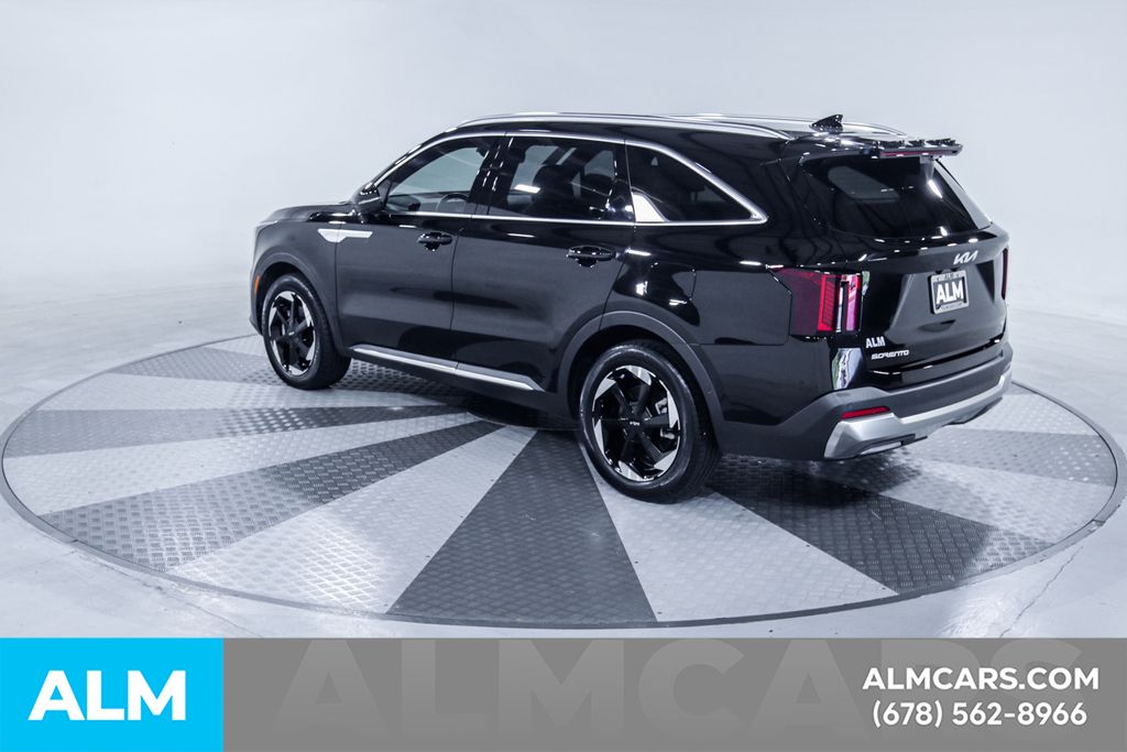 Used 2025 Black Kia SX Prestige image 5