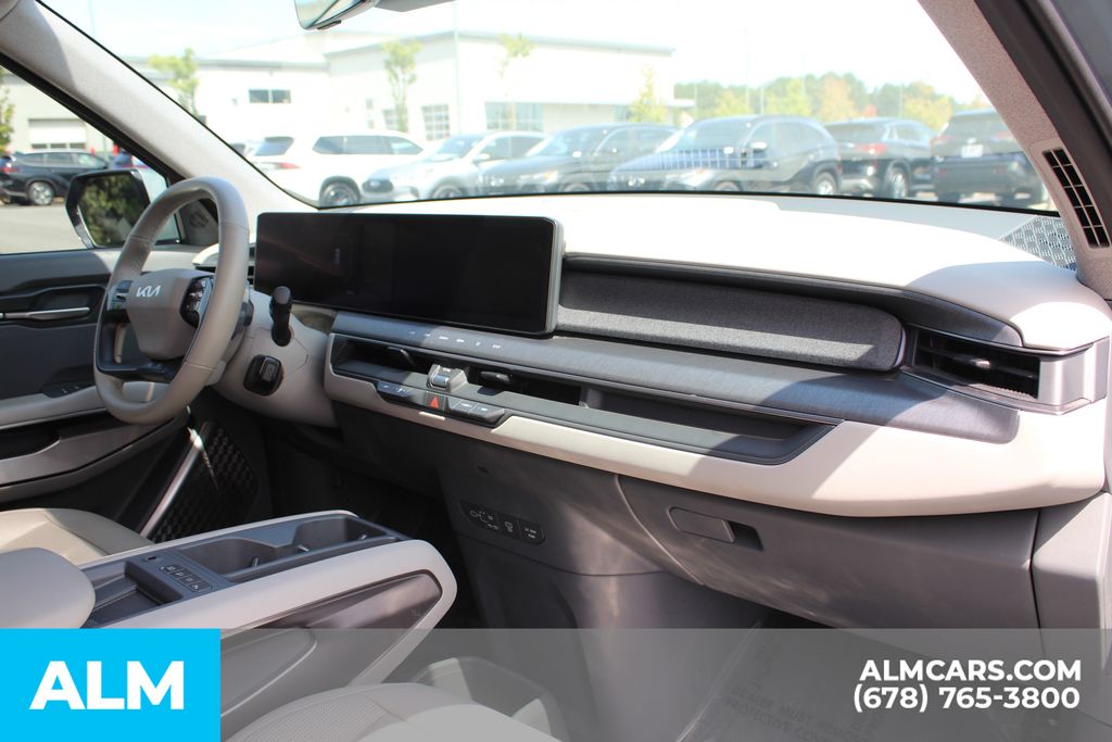 2024 Kia EV9 Wind photo 19