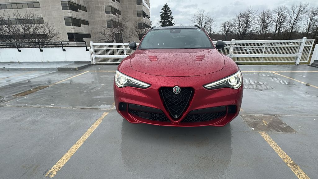 2022 Alfa Romeo Stelvio Quadrifoglio AWD